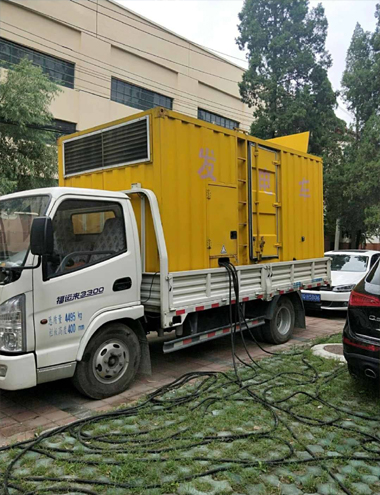 小金发电车出租-柴油发电机组排烟系统设计要求及其考虑因素